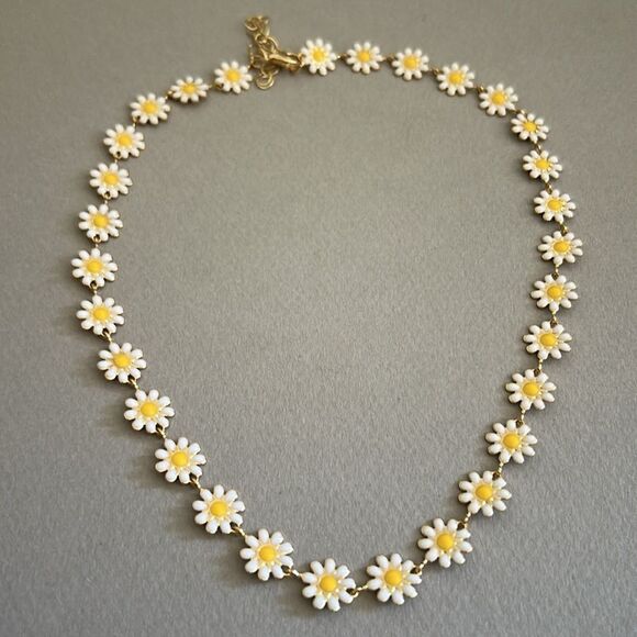Daisy Chain Necklace A1337 - Picture 4 of 4